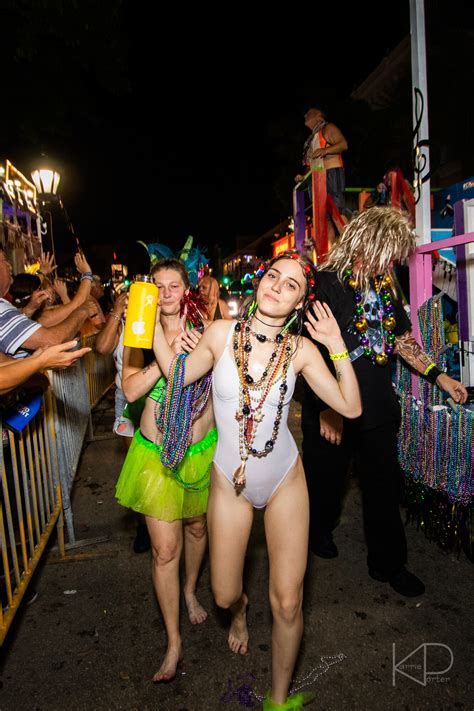 crowds costumes craziness fantasy fest parade 2019 — karrie porter