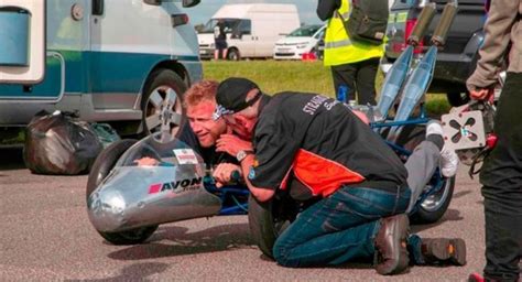 top gears freddie flintoff crashes trike   mph  filming carscoops