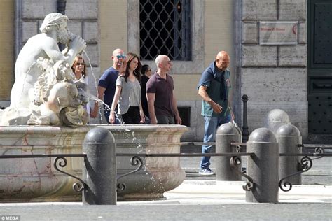 amazon founder jeff bezos vacations in italy with his wife daily mail online