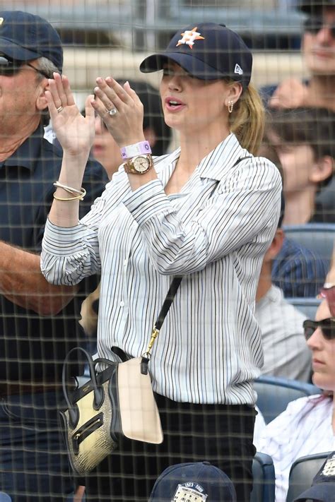 Kate Upton Attends The Yankees Vs Astros Game In Bronx