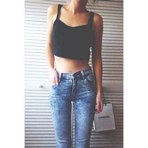 black crop top high waisted jean pant outfits