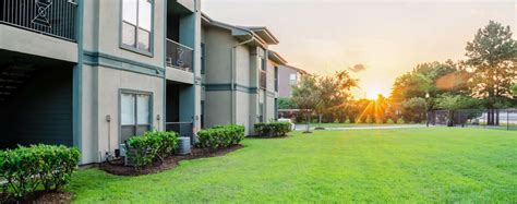 specific benefits  apartment complex landscaping  greenery philly apartment rentals