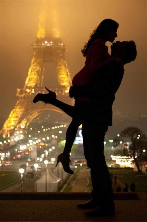 paris kiss pictures   images  facebook tumblr pinterest