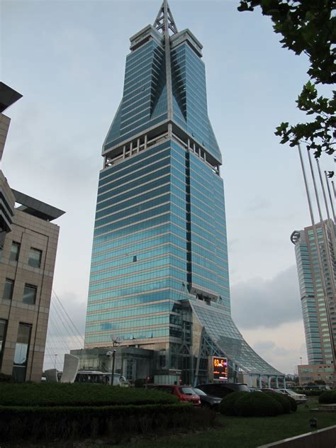 shanghai king tower   willis tower tower shanghai