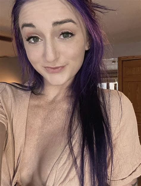 Kelsey 💞 On Twitter Do You Like Perky Tits