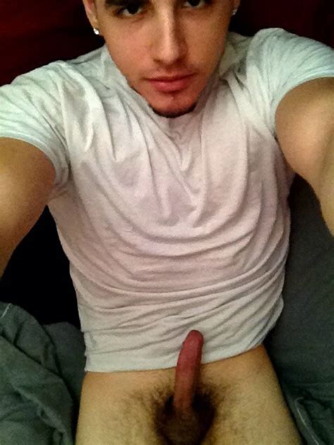 guy showing a funny thin small penis men showing cock