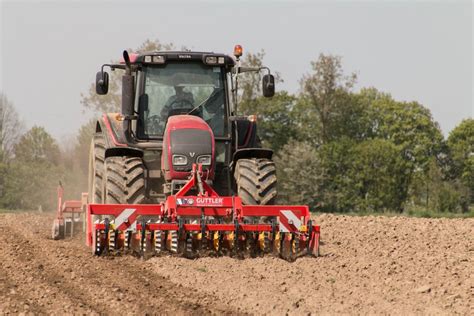 images tractor field asphalt agriculture harvester combine