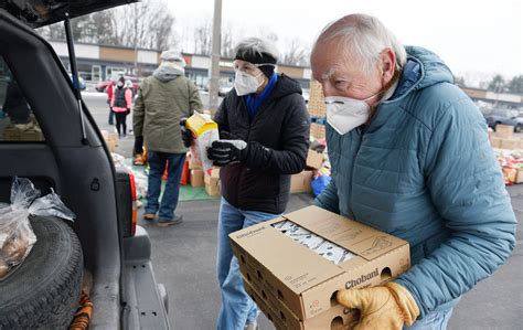 photos food distribution wednesday at schenectady s crosstown plaza