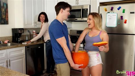 Pawg Step Sister Aubrey Sinclair Enjoys Big Dick In A Halloween Pumpkin