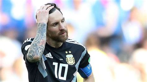 fifa world cup 2018 lionel messi misses penalty as