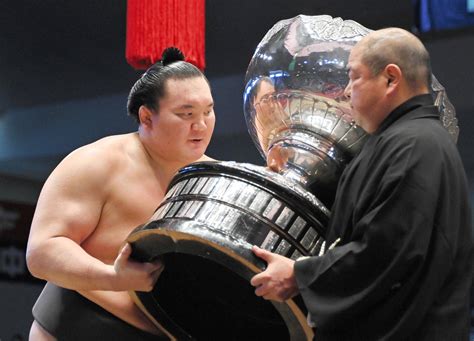 hakuho leaves unmatchable legacy after 20 years of dominance the