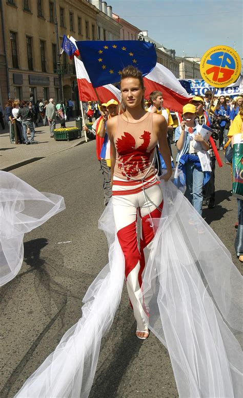 International Flags Babes