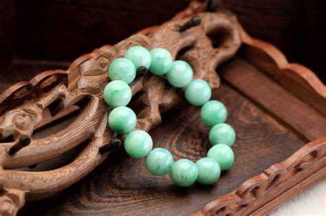 Share 90 Jade Feng Shui Bracelet Best In Duhocakina