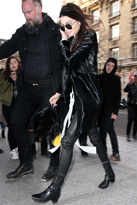 Kendall Jenner Street Style Out In Paris 3 5 2016