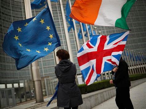 uk  eu officials hold weekend talks  hopes  brexit deal rise express star