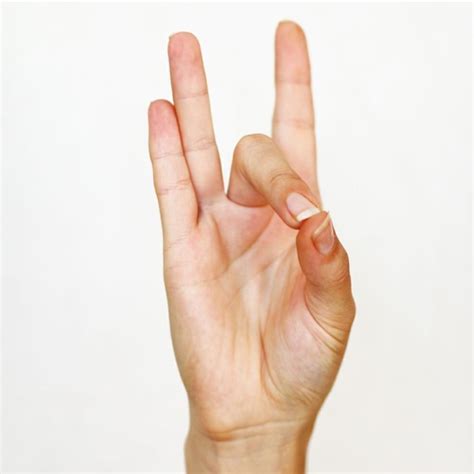 mudras die heilende konstellation der finger mudras kundalini yoga