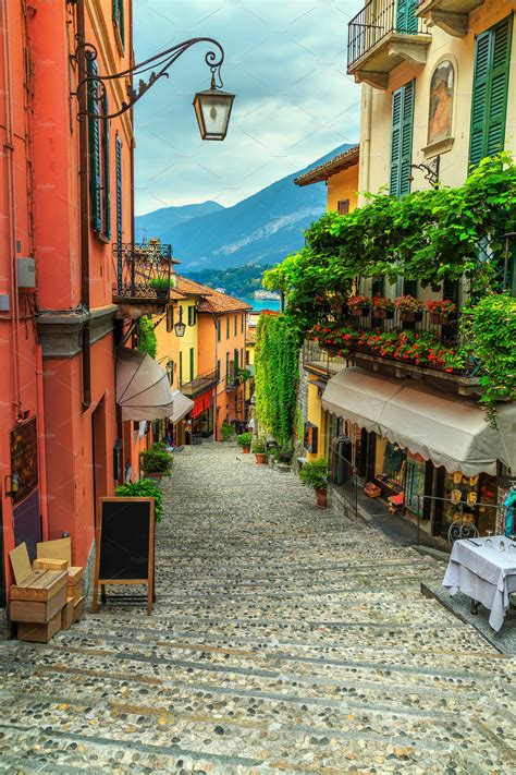 famous street  shops  italy architecture stock