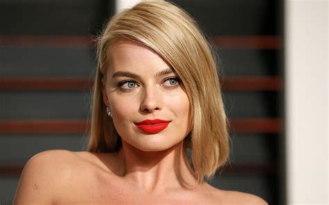 Actress Margot Robbie Sexy Hd Wallpaper Best Wallpapers And Backgrounds