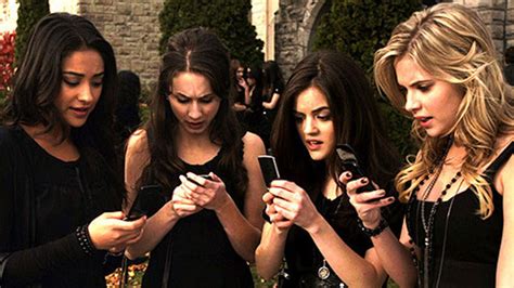 Pretty Little Liars The 100 Most Terrifying A Threats