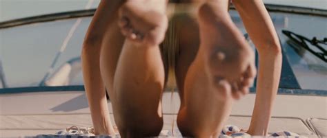 naked ashley scott in into the blue