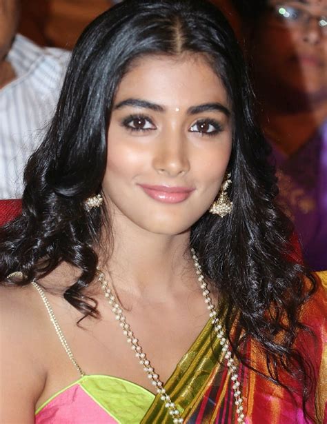 high quality bollywood celebrity pictures pooja hegde