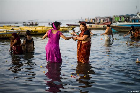 women bathing ghat
