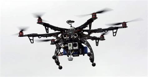 securite routiere  drone aide la police pour ses controles sur les routes