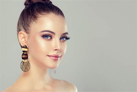 wallpaper model face makeup simple background women