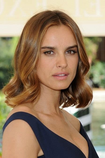 meet natalie portman s long lost twin whose hairstyle i think natalie