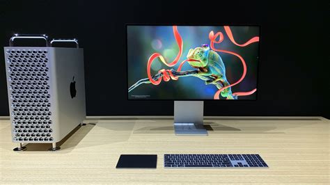apple desktop workstation computer mac pro  pro display xdr impressions