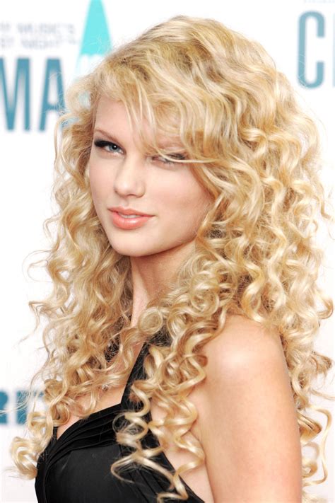 taylor swift hairstyles taylor swifts curly straight short long hair