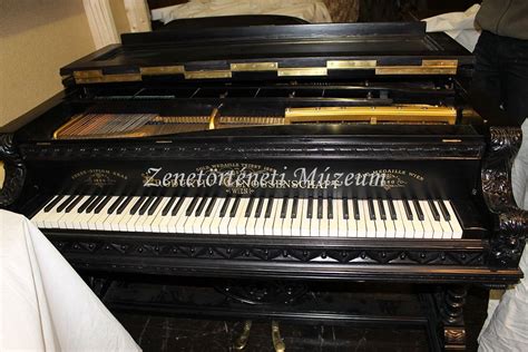 zongora zenetoerteneti muzeum muzeumdigitar