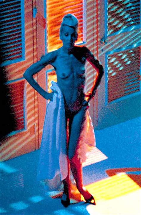 Celebrity Nudity On Stage Picture 2009 9 Original Jerry Hall Nude
