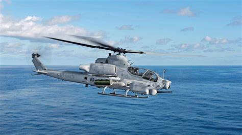 bell ah  attack  reconnaissance helicopter engineered
