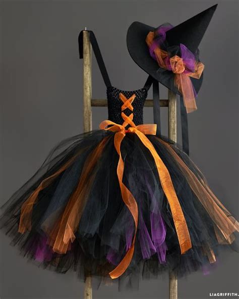 26 Best Diy Witch Costumes Halloween Witch Halloween Costumes