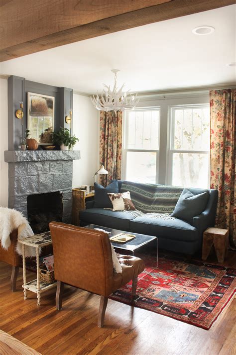 eclectic cottage living room reveal thewhitebuffalostylingcocom