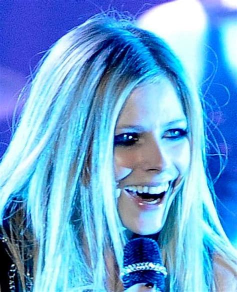 more half nude avril lavigne photos the hollywood gossip