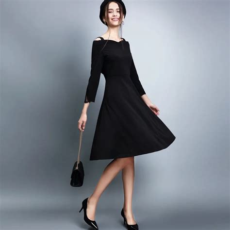Spring New Design Luxury Little Black Dress Elegant Slash Neck Charming