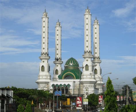 65 gambar masjid agung deli top gambar masjid