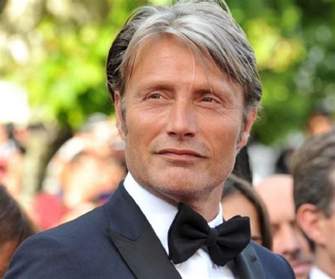 mads mikkelsen biography facts childhood family life achievements
