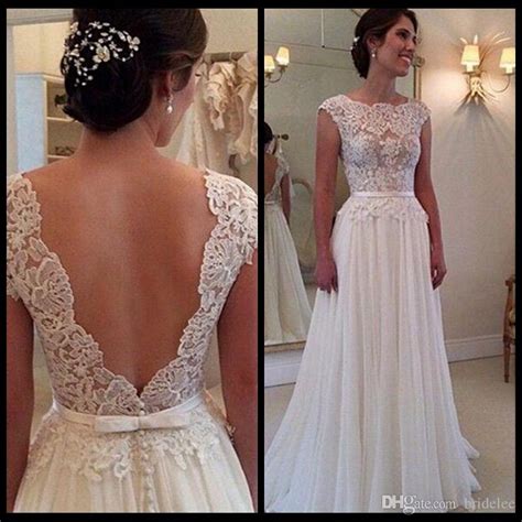 Discount2020 Beach Wedding Dresses With Short Sleeve Illusion Neck