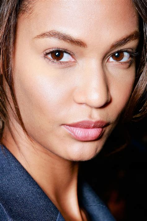 Expert Tips For Pulling Off The No Makeup Makeup Look Glamour