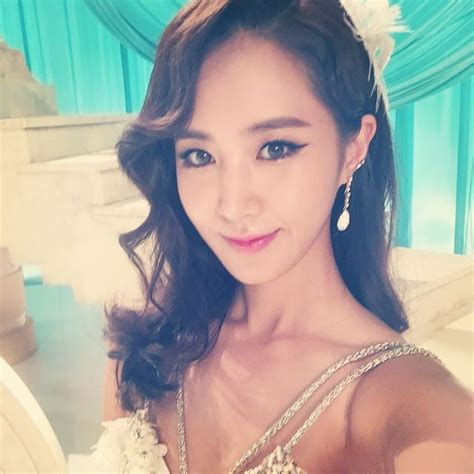 Yuri And Her Lovely Photos From The Set Of Snsd S Latest Mvs Yuri