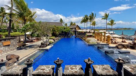 review  oberoi beach resort mauritius  luxury travel expert