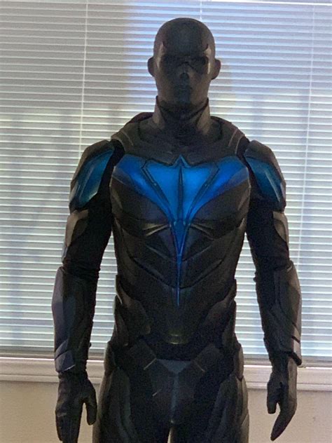 Yes Nightwing S New Costume Has A Great Butt In Titans