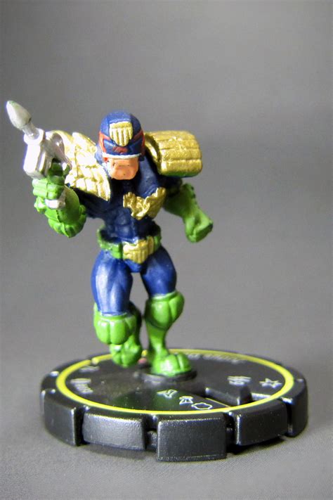 Indy Heroclix 70 Judge Dredd Rookie Judge Dredd