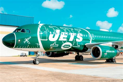jetblue celebrates   aircraft dedicated    york jets