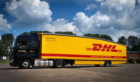 deutsche post dhl fuehrt ersten teardrop trailer fuer transport  deutschland und frankreich ein