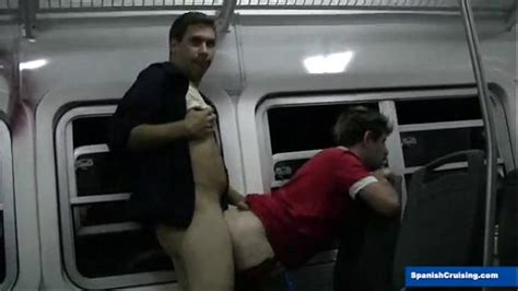 sex in commuter train xnxx