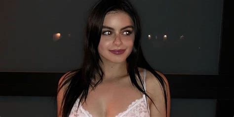 ariel winter shares abs photo to instagram wearing white bustier
